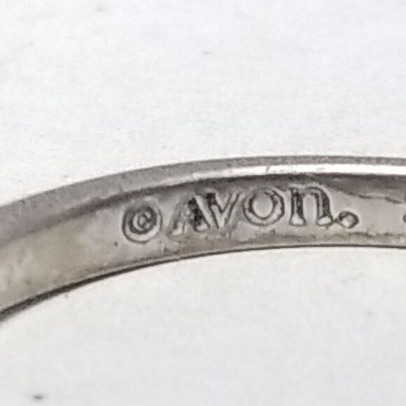 Vintage Sterling silver Avon Solitaire Ring, Size 9 Band, Engagement - Picture 4 of 9